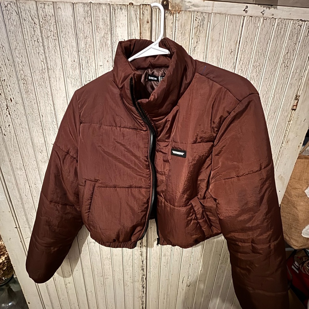 SHEIN EZ WEAR BROWN cropped puffer jacket
